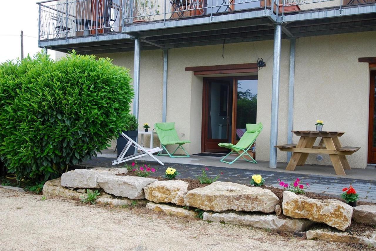 Maison d'Hôtes des 2 Chênes Bessenay Exterior foto
