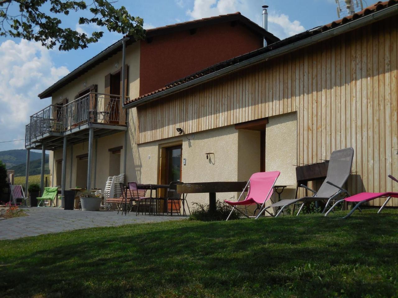 Maison d'Hôtes des 2 Chênes Bessenay Exterior foto